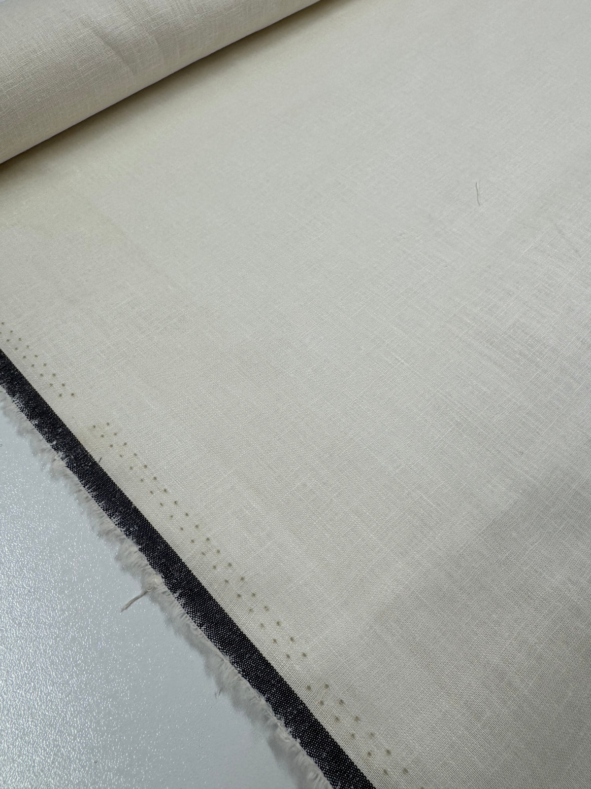 Linen Blend - Milk - 138cm