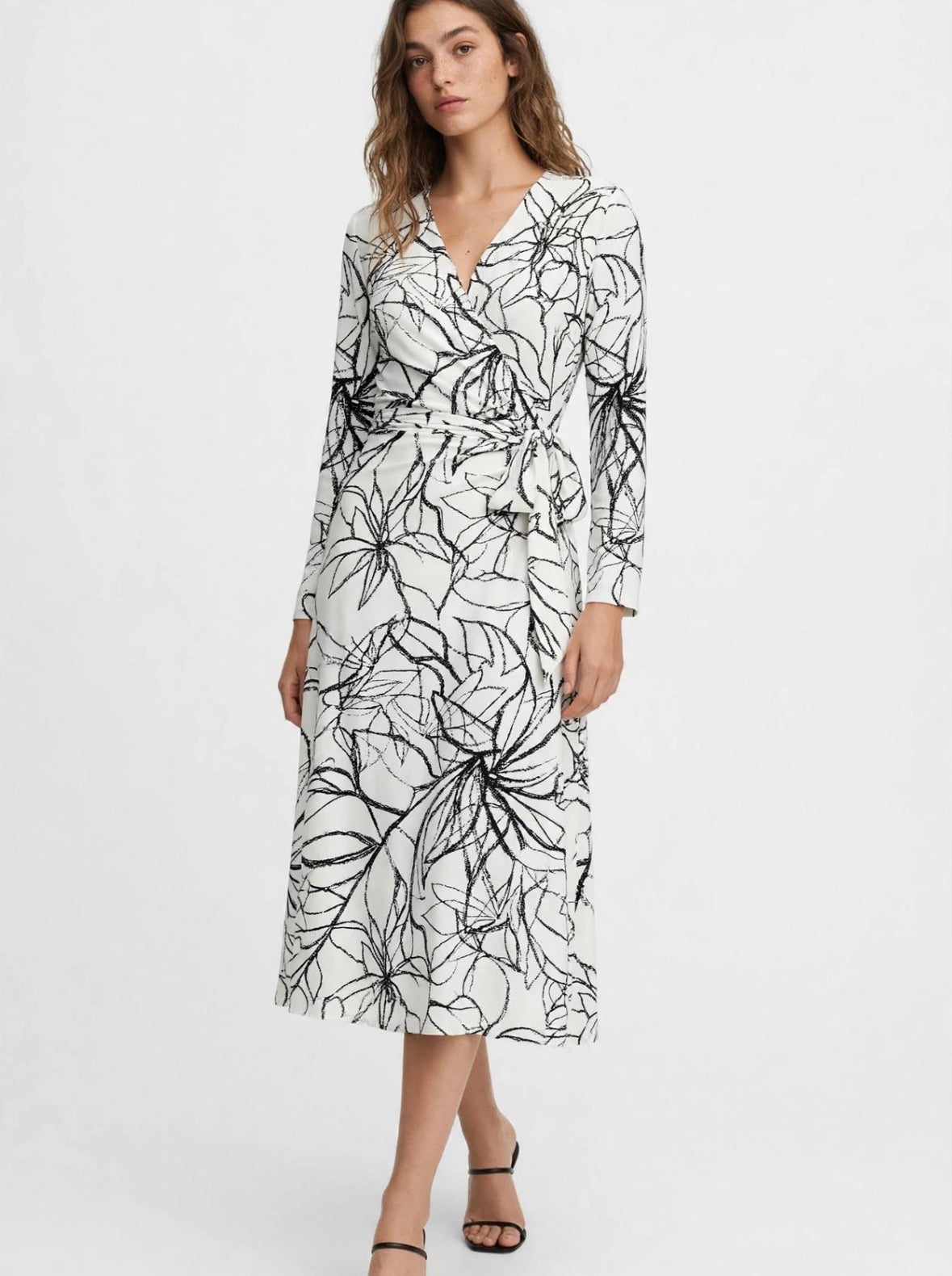 Designer Lycra - Botanical Line Art - 145cm