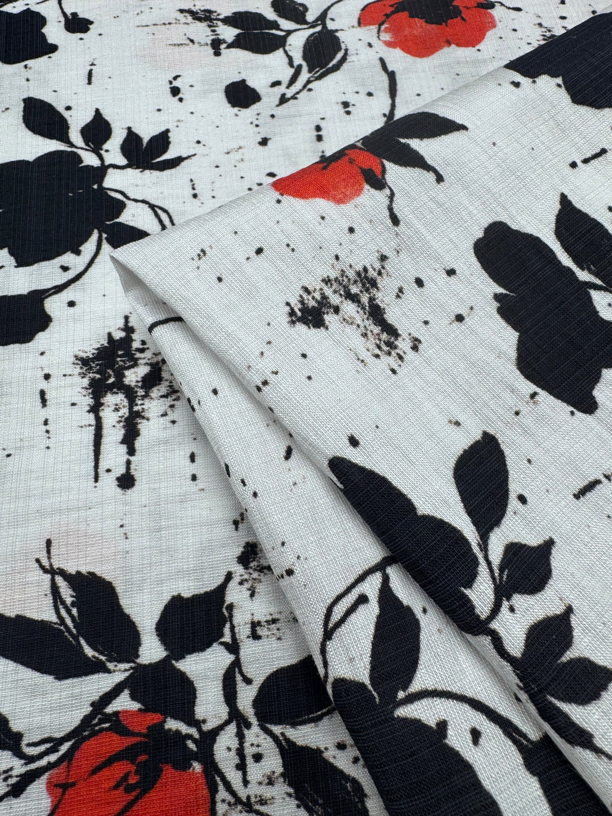 Ink Floral printed linen blend fabric